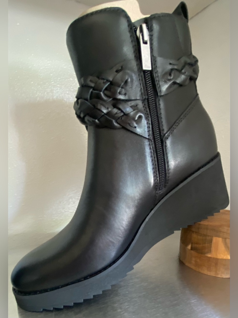 NEW-EARTH WOMENS LEATHER WEDGE ZIP UP ANKLE BOOTS WITH BRAIDED STRAP - Picture 9 of 16